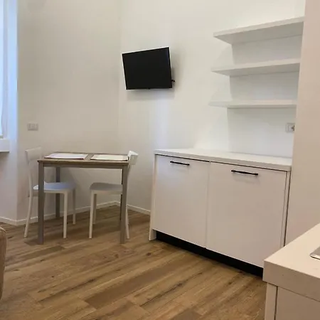 Apartamento Isola Studio Milão
