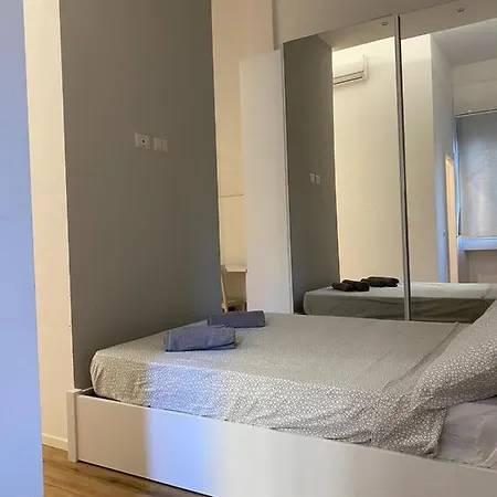 Isola Studio * Milan
