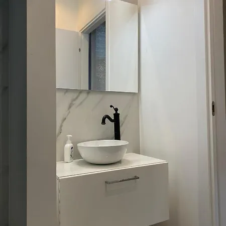 Isola Studio Milan